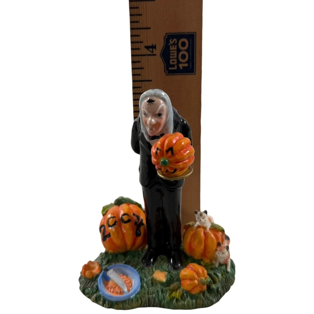 Department‎ 56 Snow Village Halloween 